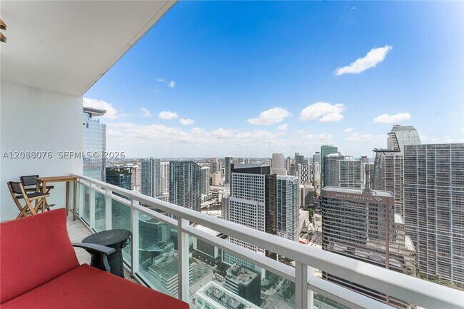 Foto del edificio - 950 Brickell Bay Dr