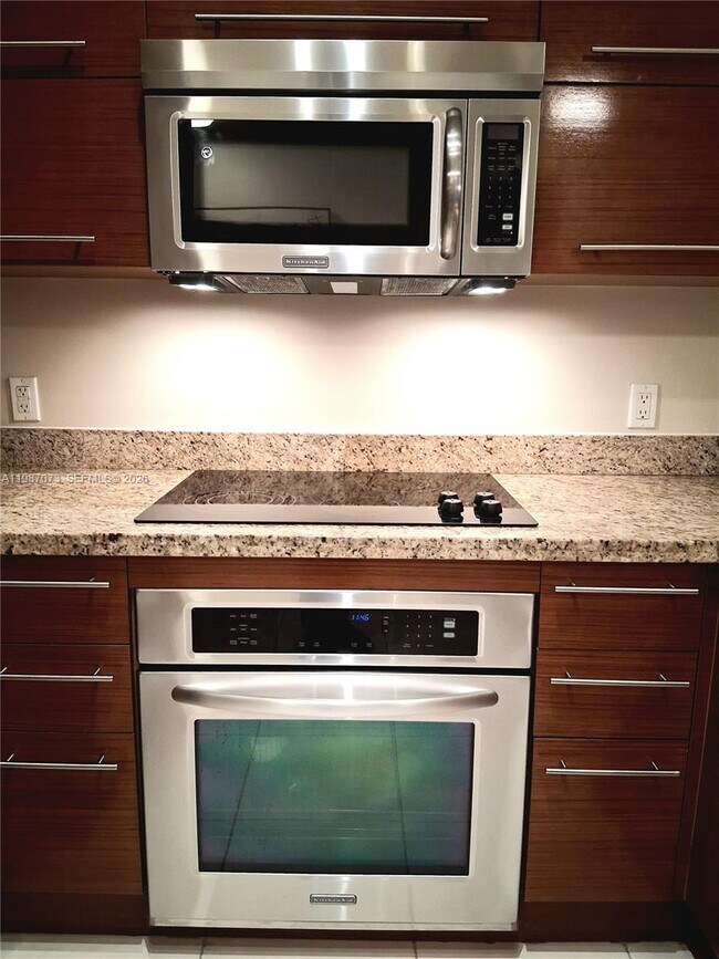 Foto del edificio - 2641 N Flamingo Rd