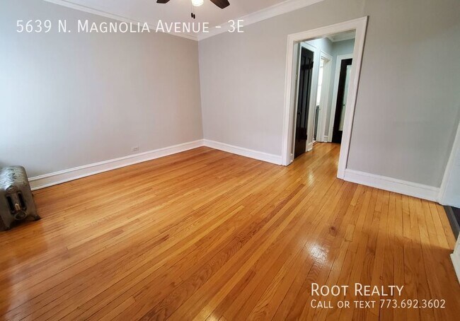 Building Photo - Edgewater / Magnolia Glen - Top-Floor 1-Be...