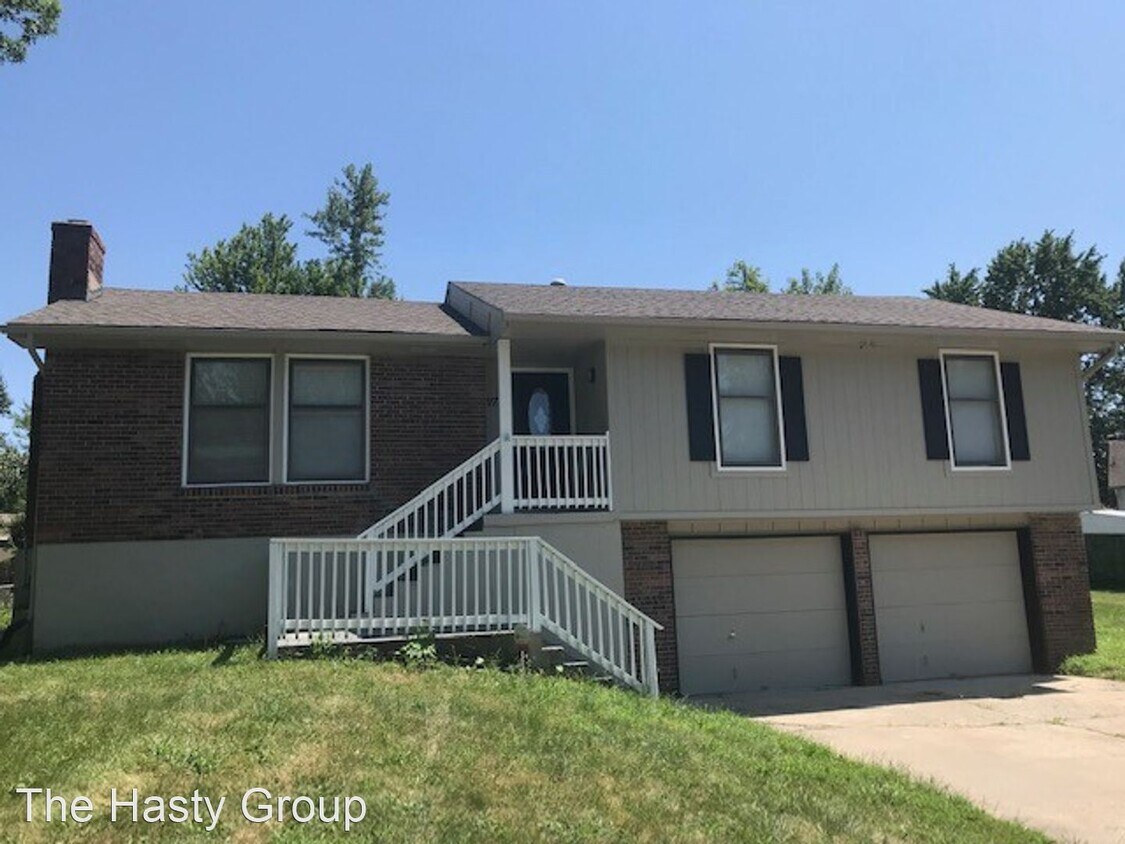 Primary Photo - 3 br, 2 bath House - 11725 Crystal Drive