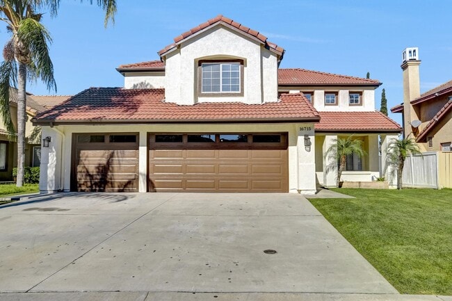Beautiful 4-Bed, 2.5-Bath Home in Moreno Valley Ranch - Beautiful 4-Bed, 2.5-Bath Home in Moreno Valley Ranch