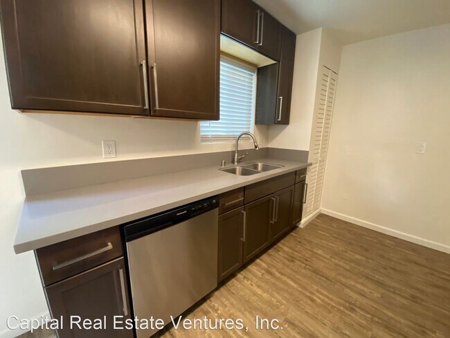 Foto del edificio - 753-763 Sapphire St