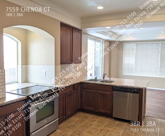 Building Photo - 7559 Chenoa Ct