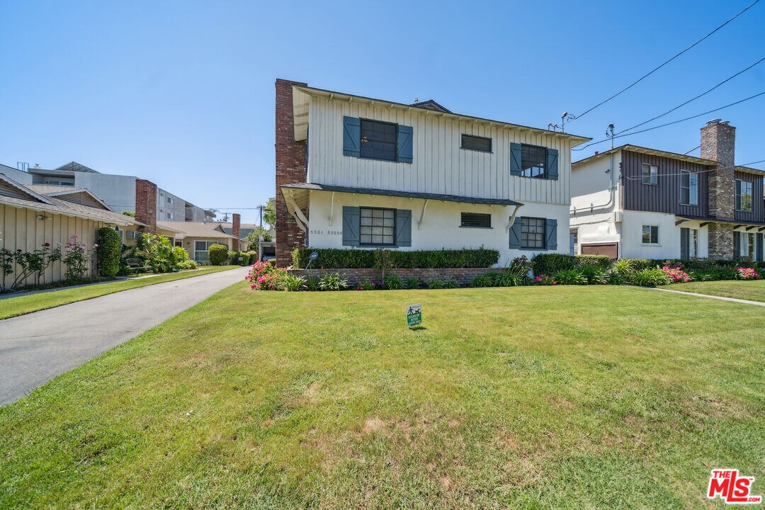 Primary Photo - 5301 Vantage Ave