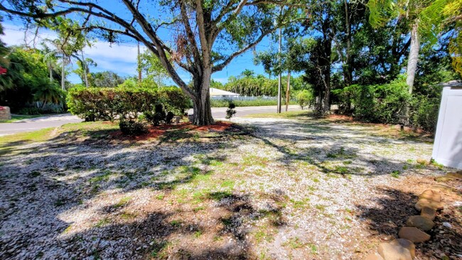 Foto del edificio - 12991 114th Ave N