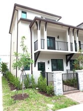 Building Photo - 4802 NW 83rd Path