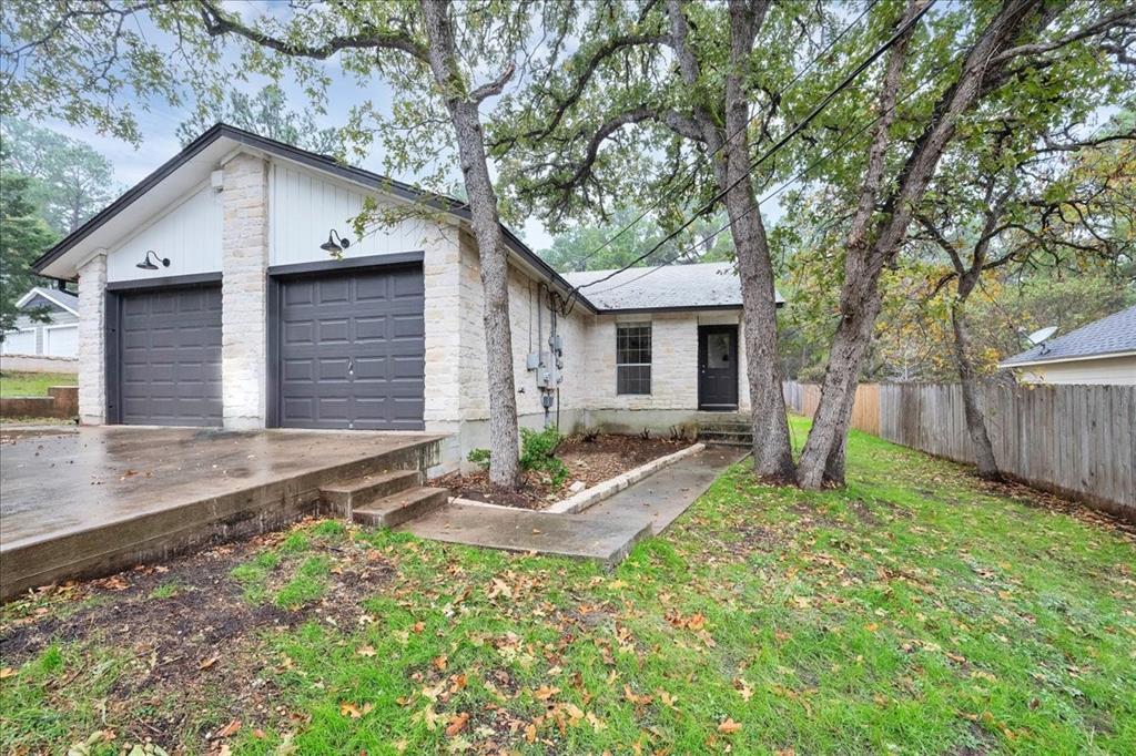 Primary Photo - 108 S Kaupo Dr