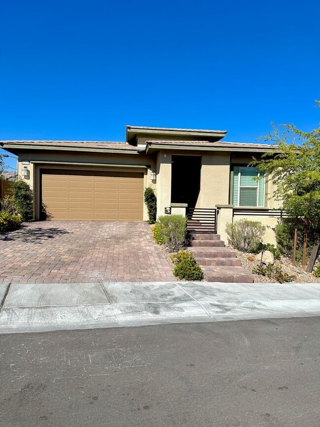 Building Photo - 12520 Point Sierra St