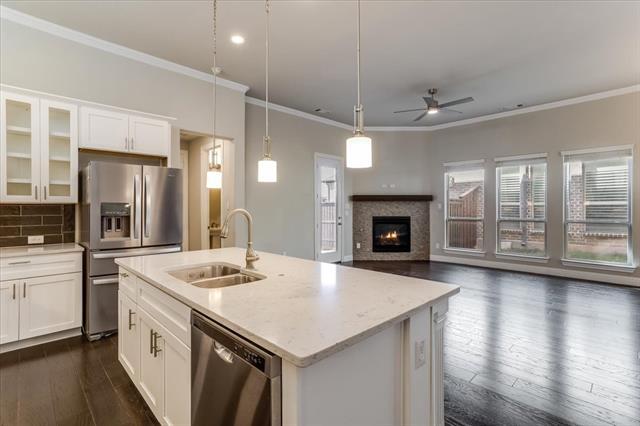 Building Photo - 17553 Sequoia Dr