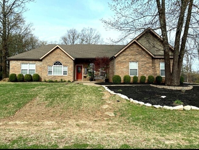 Building Photo - 1 Elder Ln