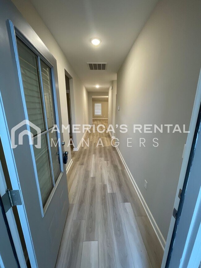 Foto del edificio - Home for Rent in Jasper, AL!!!  View with ...