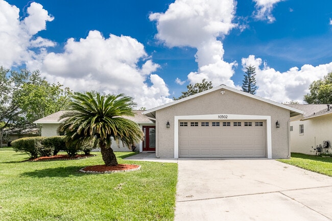 Photo - 10502 Linger Ln House