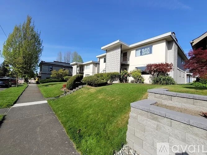 Foto principal - 2111 Colby Ave