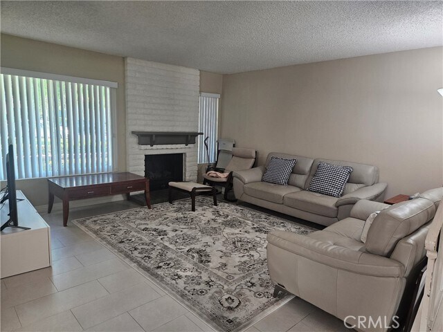 Building Photo - 5565 Muir Dr