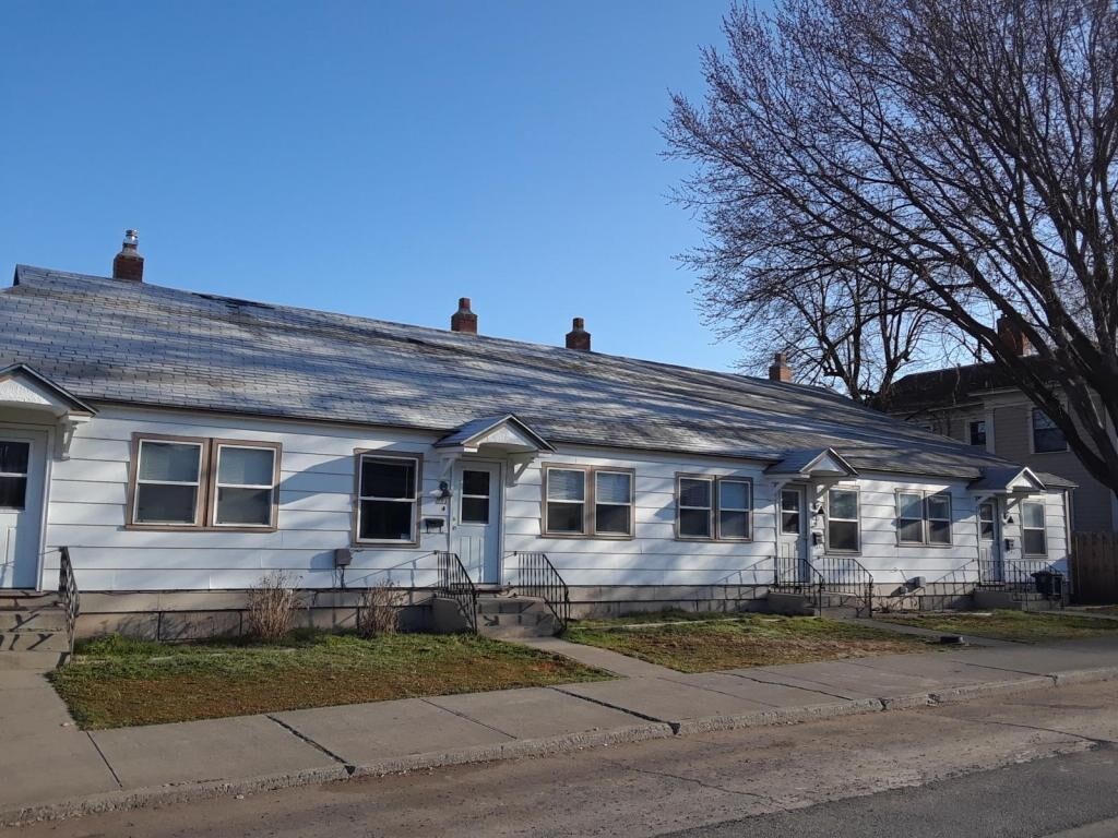 Primary Photo - 705 SE Byers