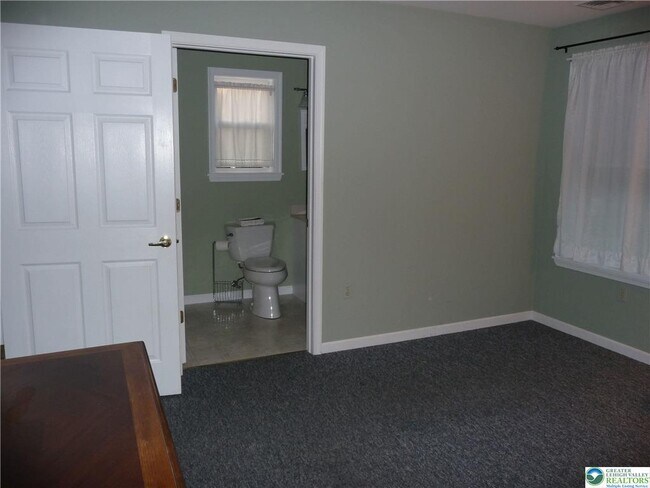 Foto del edificio - 4705 Pheasant Run Ct