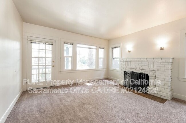 Building Photo - 2625 D St