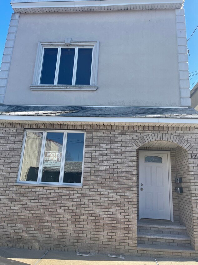 121 Wallington Ave Unit 1, Wallington, NJ 07057 Apartments in