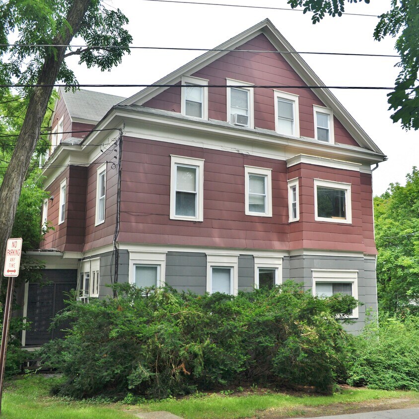 Primary Photo - 125 Highland Pl