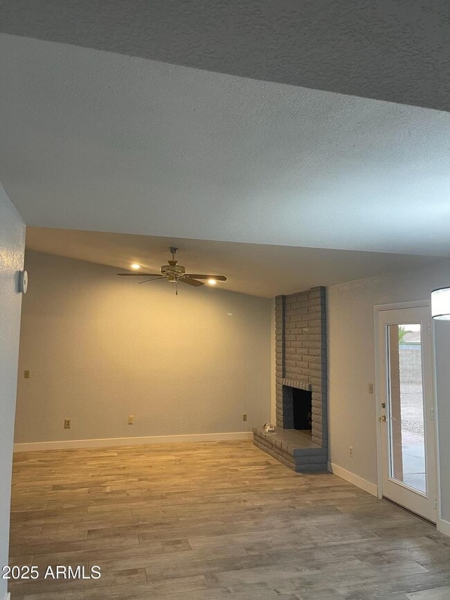 Building Photo - 13410 North 47th Pl