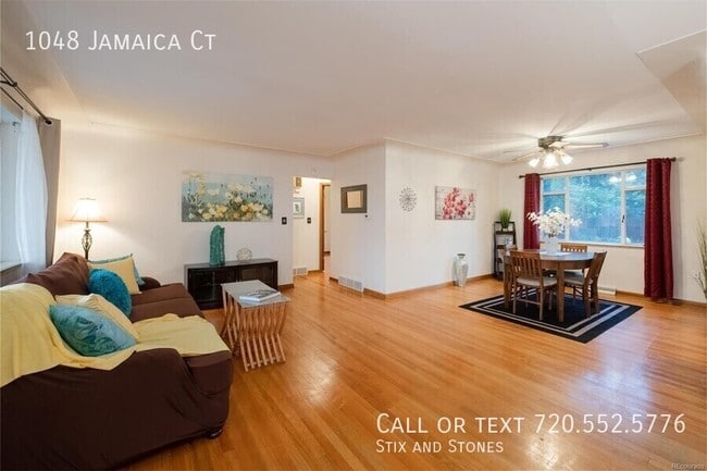 Building Photo - 1048 Jamaica Ct
