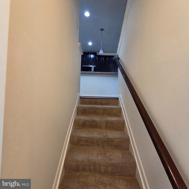 Building Photo - 7825 Rappaport Dr