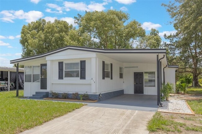 Building Photo - 814 Roseapple Ave