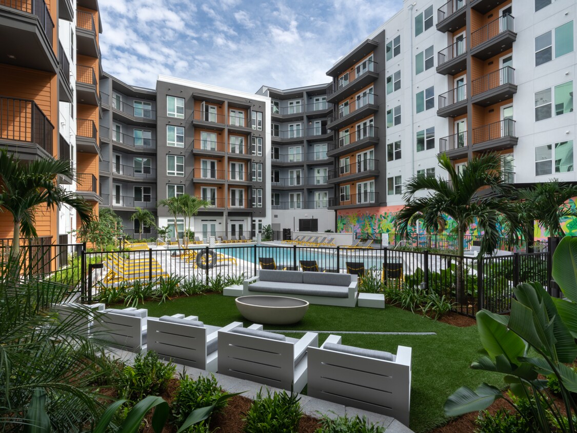 Artistry St Pete Apartments Saint Petersburg Artistry St Pete Apartments Saint Petersburg