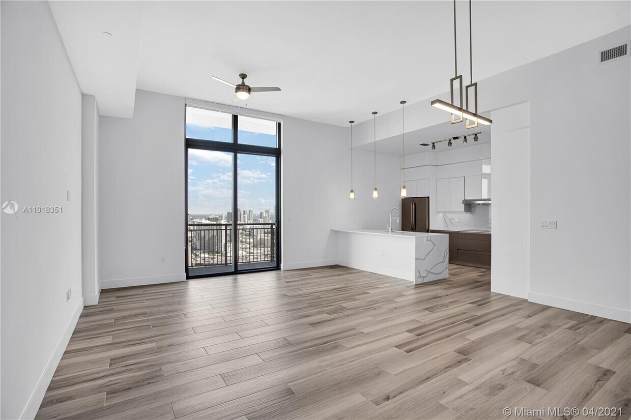 Foto principal - 400 NW 1st Ave