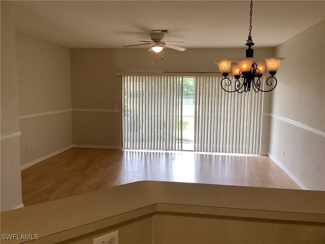 Building Photo - 1390 Weeping Willow Ct