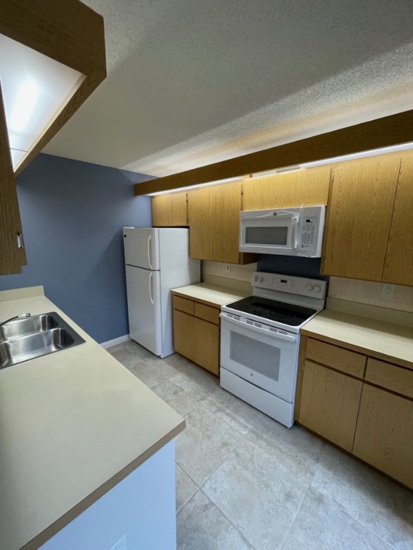 Building Photo - 7507 75th Way