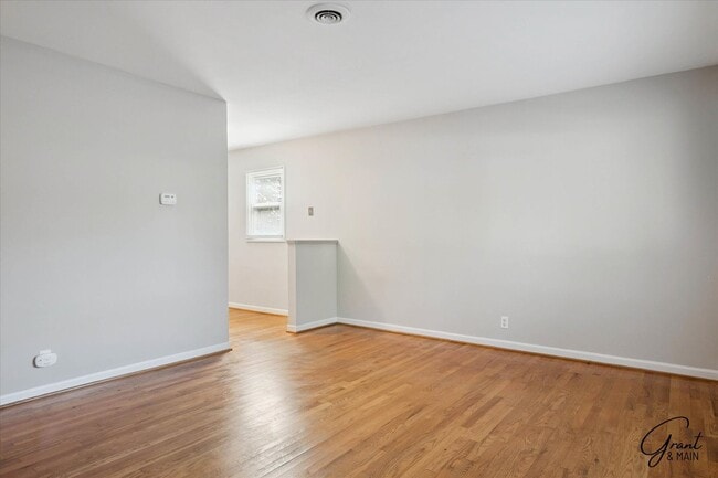 Building Photo - Ferndale 2 bedroom $1795