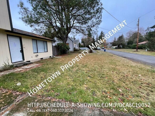Building Photo - Perfect location 2 bedroom 1.5 bathroom To...
