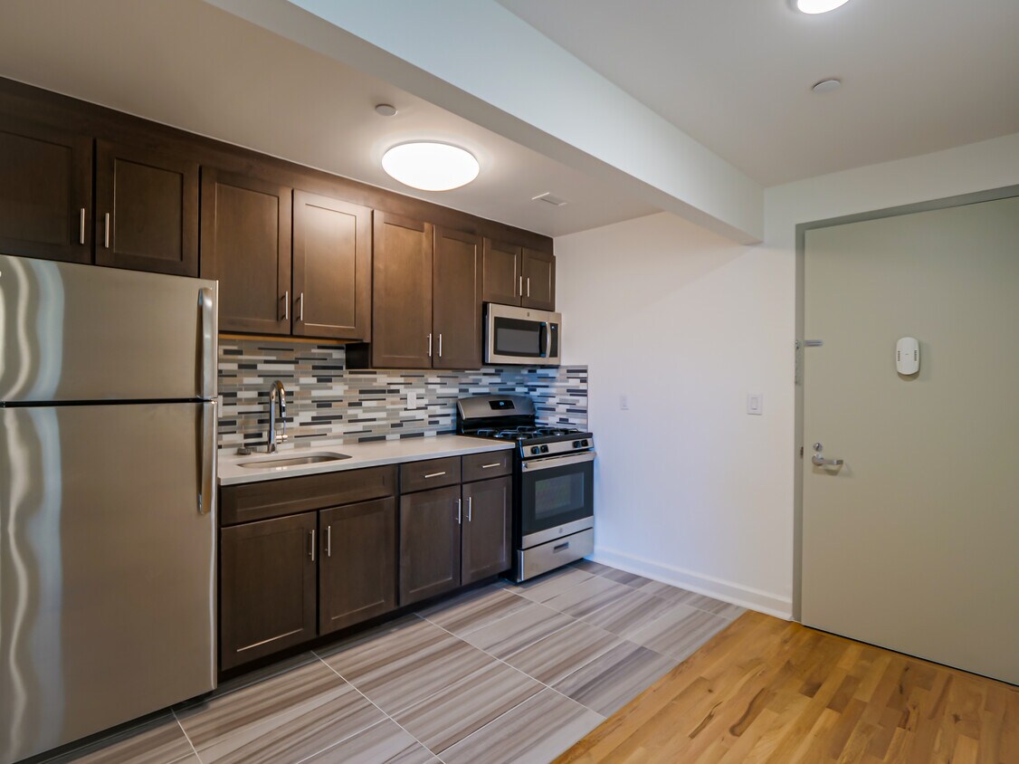 Foto principal - 799 Jefferson Ave