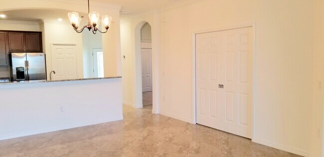 MAGNÍFICA VILLA DE LUJO 2018 - 12604 Garibaldi Ln