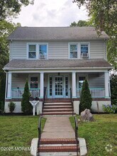 Building Photo - 222 Woodland Ave