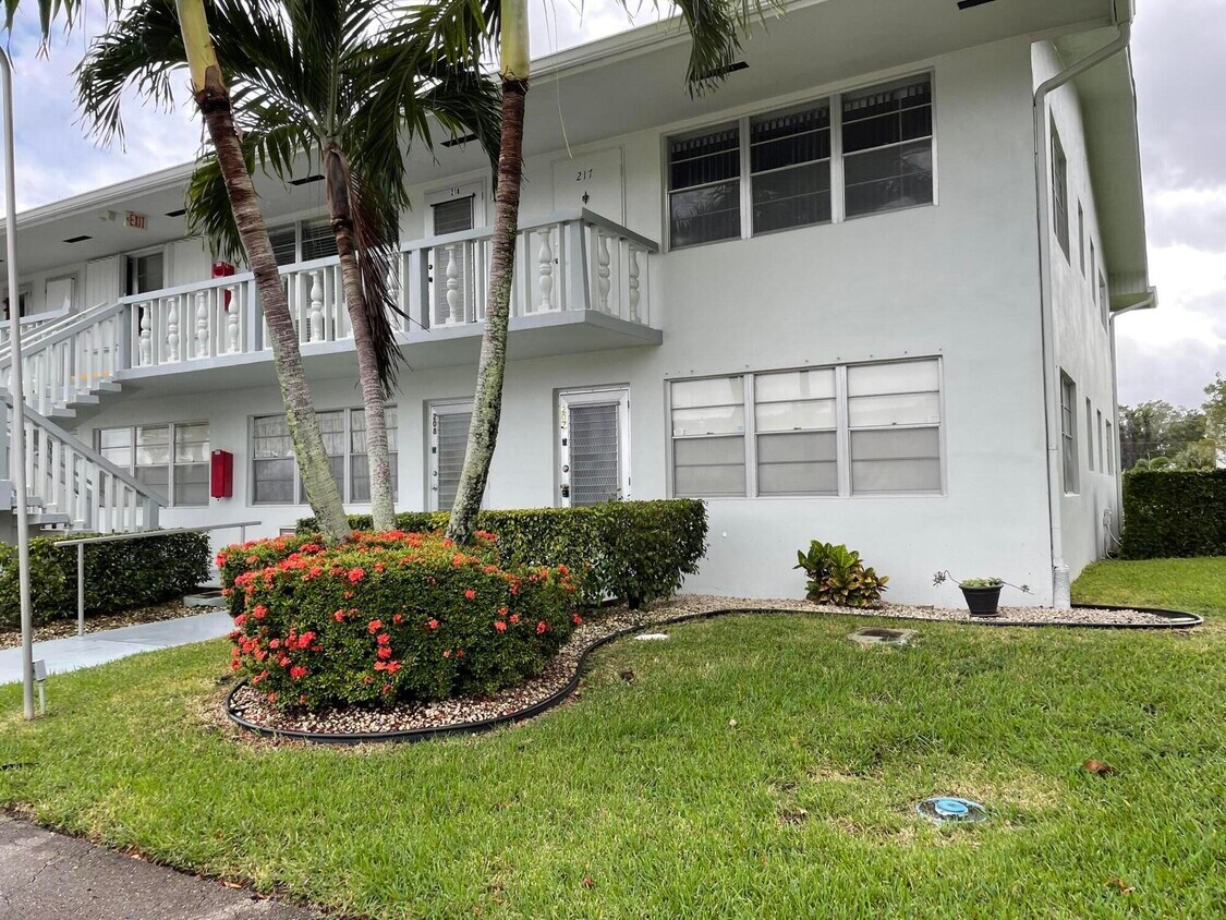 Foto principal - 207 Windsor J
