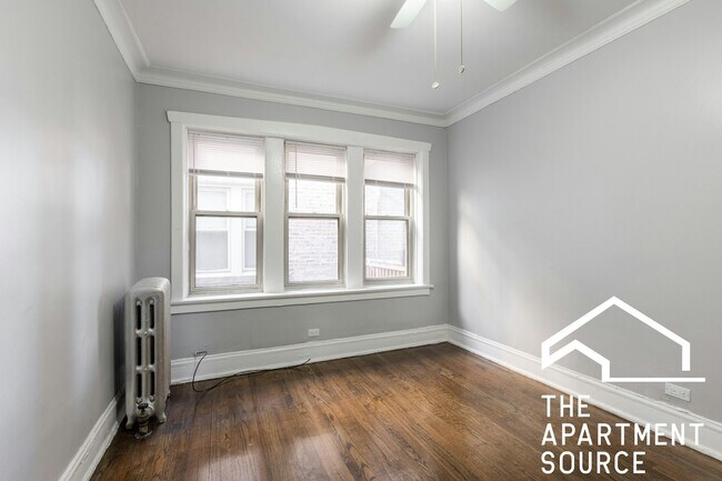 Foto del edificio - 4869 N Washtenaw Ave