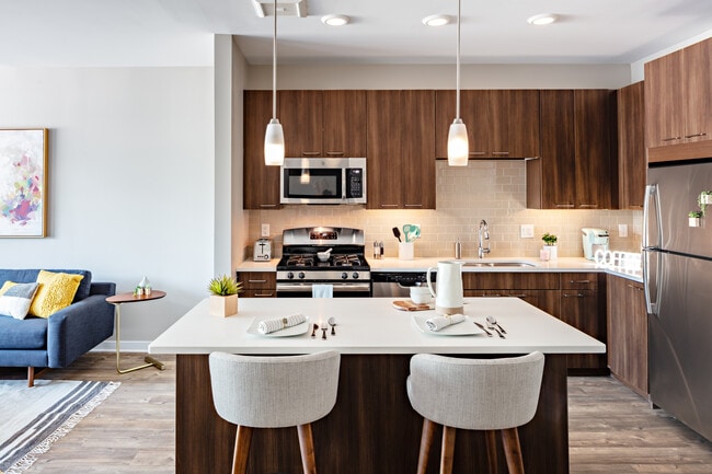Building Photo - Avalon Piscataway