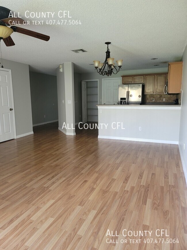 Foto del edificio - 12720 Lexington Summit St