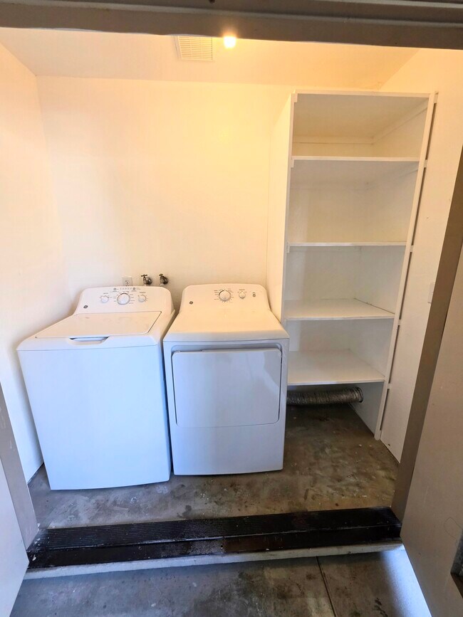 Foto del edificio - The Meridian