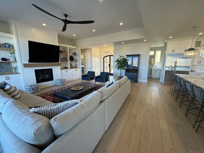 Foto del edificio - Stone Cliff - Private Gated - VIEWS - FURN...