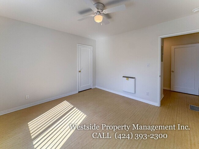 Foto del edificio - 2301 Oak St