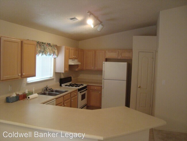 Building Photo - 3 br, 2 bath House - 5319 Norte Vista Rd. NW