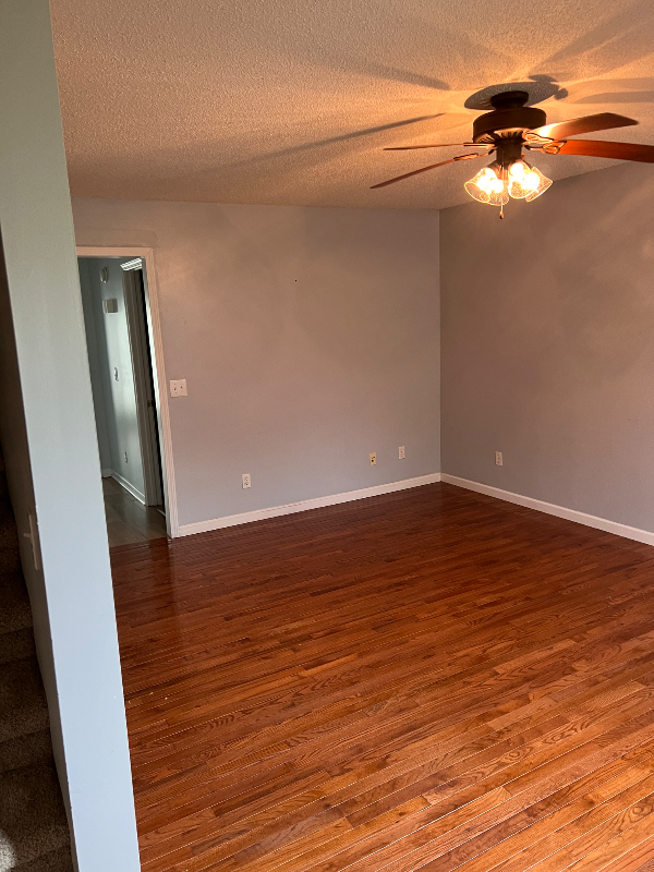 Building Photo - 44 Tulip Grove Cir