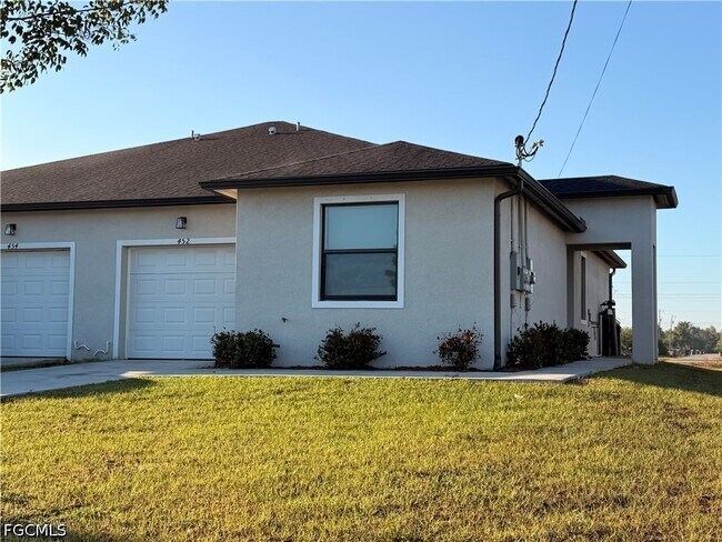 Foto del edificio - 454 Grant Blvd