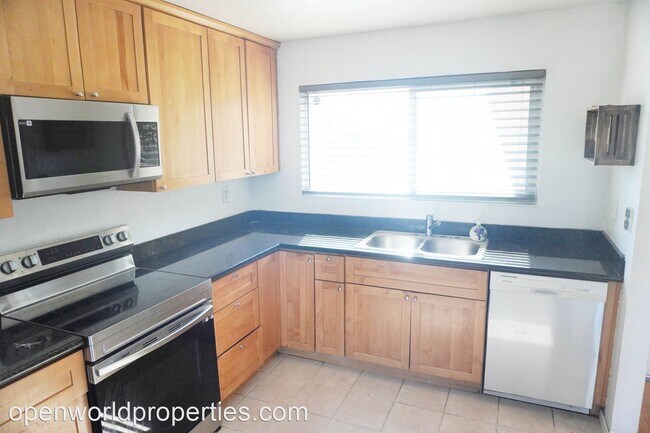 Foto del edificio - 4 br, 2.5 bath House - 2215 Banyan Way