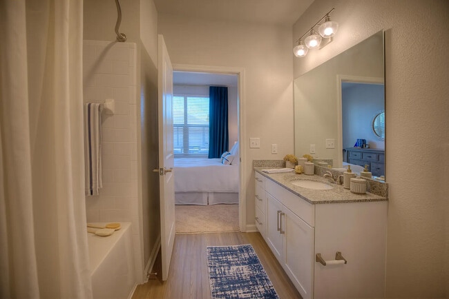 Building Photo - Viridian at Bonita Springs