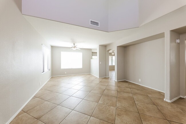Building Photo - 17183 N 53rd Ave
