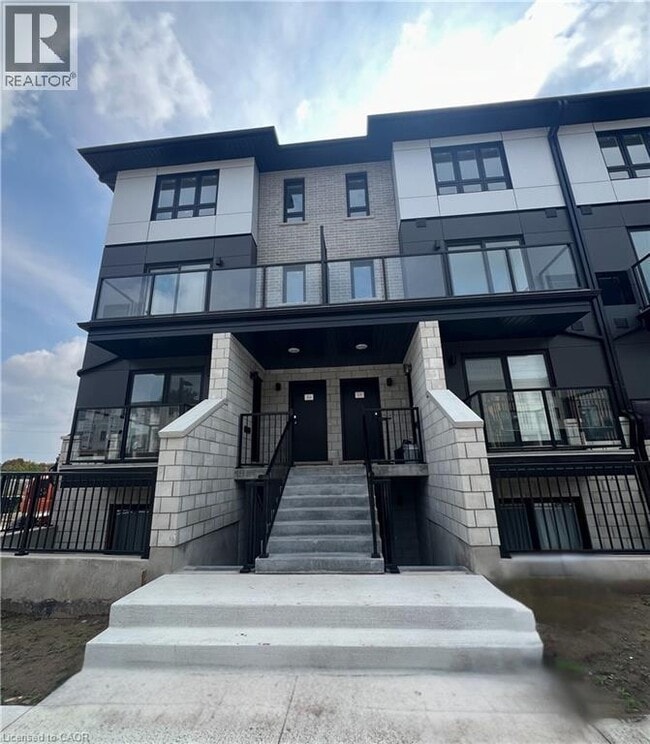 Building Photo - 410 Northfield Dr W